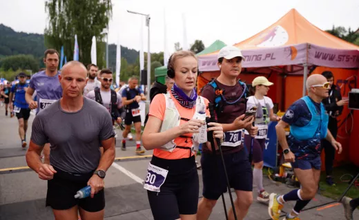 23 kilometry po górach. Zawodnicy pełni uśmiechów ruszyli na trasę [ZDJĘCIA] - 54